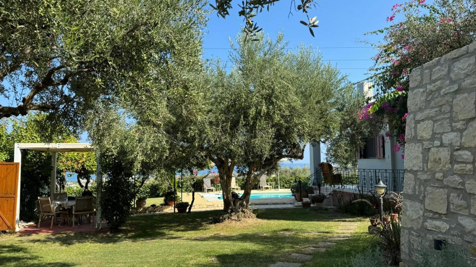 Lily'S Cottage Πλατανές Εξωτερικό φωτογραφία